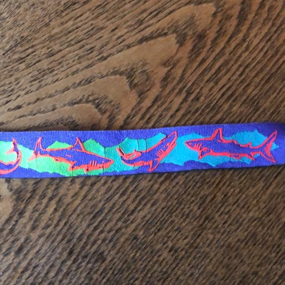 Croakies ~ Vintage 80’s neoprene Sunglasses strap ~ purple w neon sharks - Picture 6 of 8